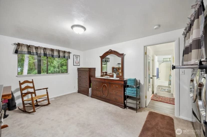 Property photo for 658 E Pitcairn Place, Shelton photo 27