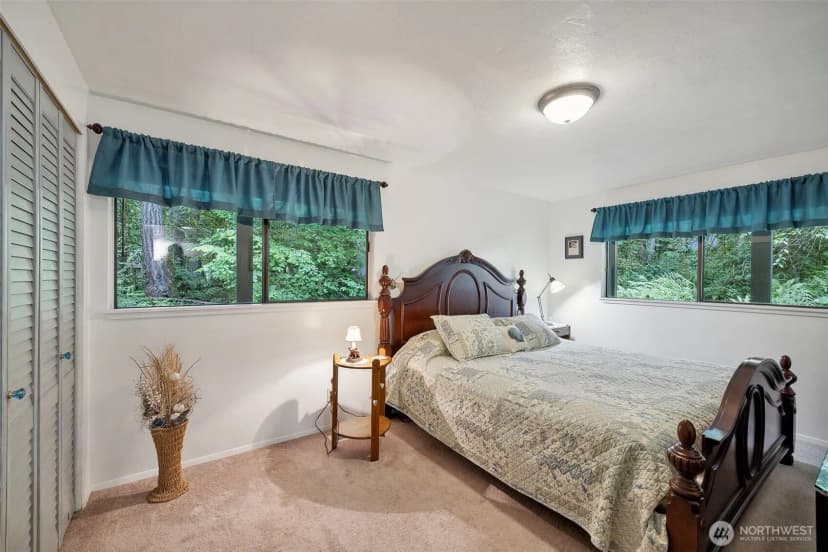 Property photo for 658 E Pitcairn Place, Shelton photo 24