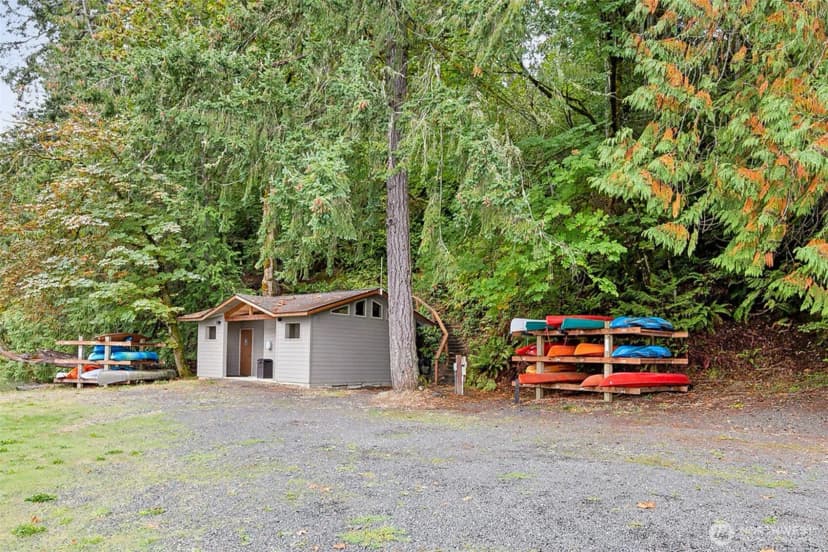 Property photo for 658 E Pitcairn Place, Shelton photo 37