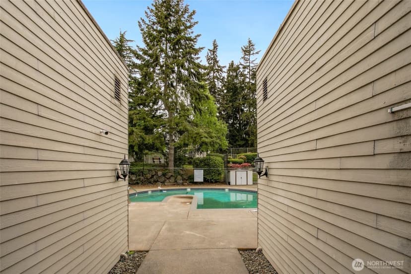 Property photo for 14650 Ne 32nd Street #a14, Bellevue photo 11