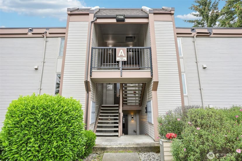 Property photo for 14650 Ne 32nd Street #a14, Bellevue photo 10