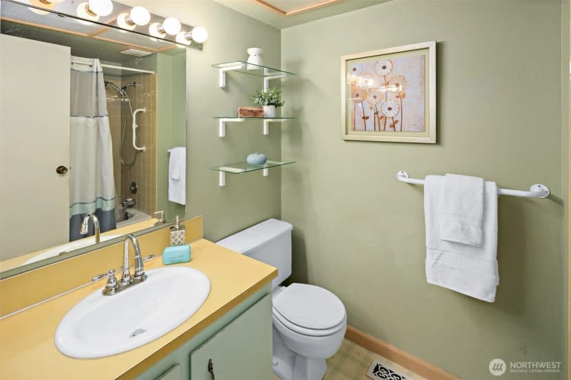 Property photo for 19611 30th Avenue Ne, Shoreline photo 19