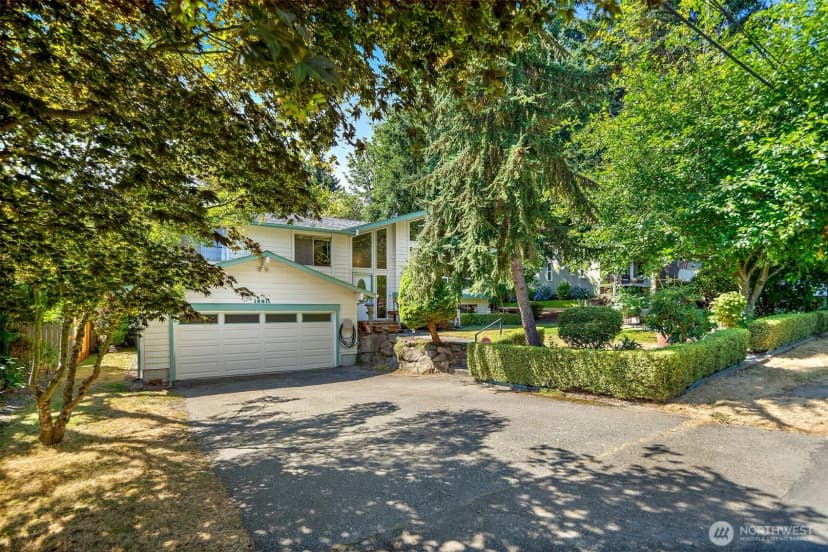Property photo for 19611 30th Avenue Ne, Shoreline photo 33