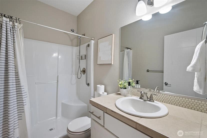 Property photo for 20506 80th Street E, Bonney Lake photo 12