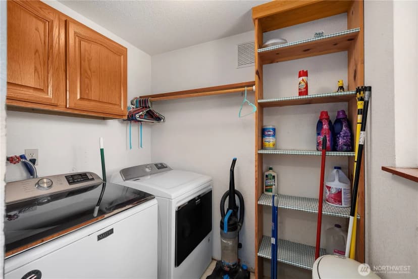 Property photo for 130 E Agate Drive, Shelton photo 16