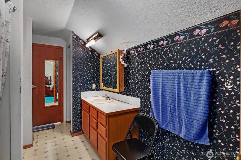 Property photo for 130 E Agate Drive, Shelton photo 20