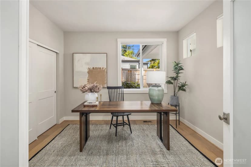 Property photo for 3815 Ne 89th Street, Seattle photo 4