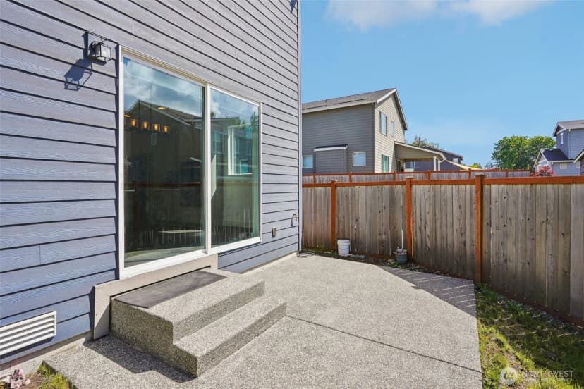 Property photo for 5602 13th Street Ct Ne, Tacoma photo 28