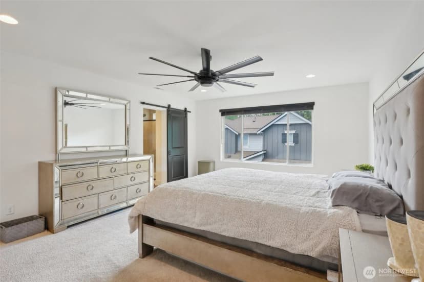 Property photo for 5602 13th Street Ct Ne, Tacoma photo 16