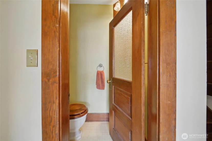 Property photo for 411 S 1st Street, Dayton photo 14