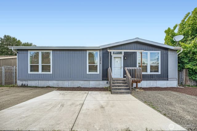 Property photo for 12416 143rd Avenue E, Puyallup