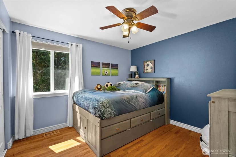 Property photo for 7811 Broadstone Place Sw, Port Orchard photo 27