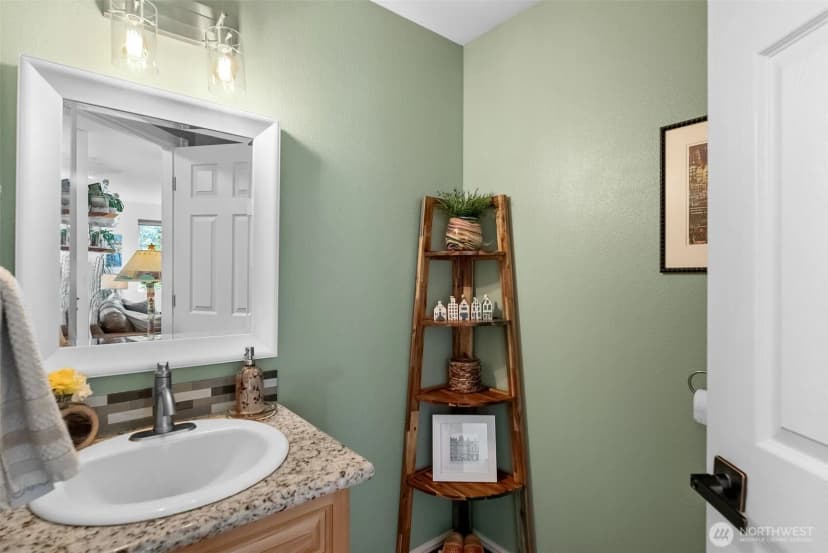 Property photo for 7811 Broadstone Place Sw, Port Orchard photo 13