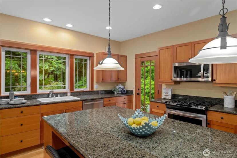 Property photo for 14157 Komedal Road Ne, Bainbridge Island photo 15