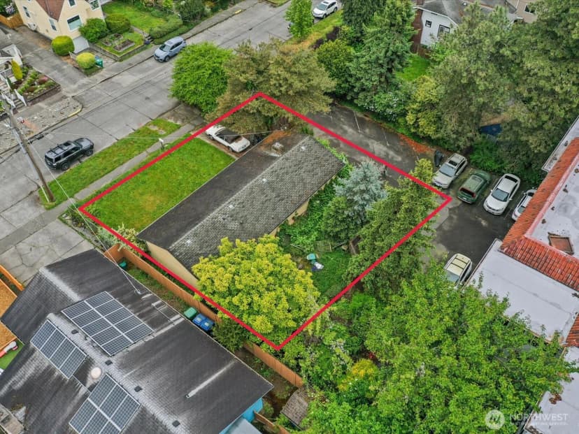 Property photo for 731 N 86th Street, Seattle photo 12