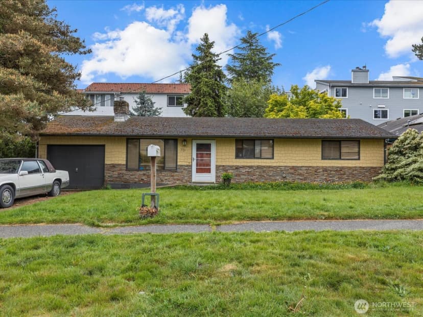 Property photo for 731 N 86th Street, Seattle