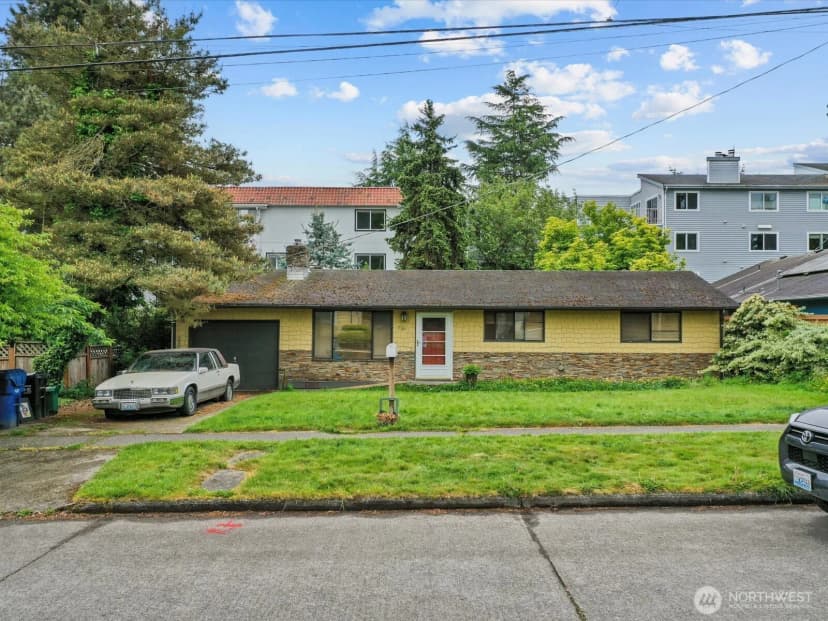 Property photo for 731 N 86th Street, Seattle photo 8