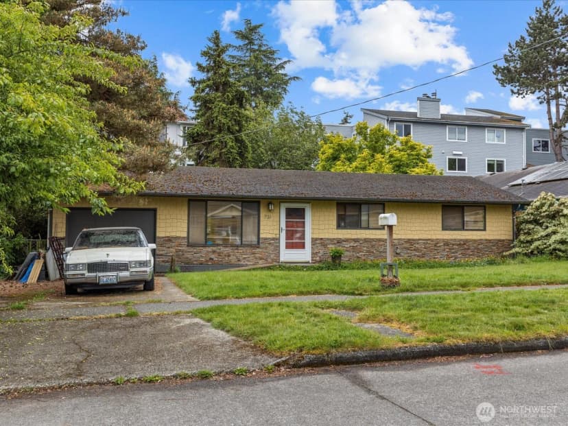 Property photo for 731 N 86th Street, Seattle photo 6