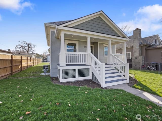 Property photo for 825 S 3rd Avenue, Walla Walla