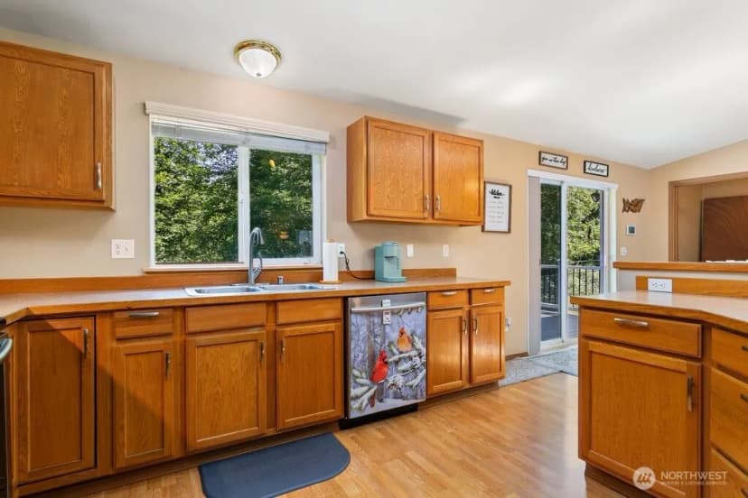 Property photo for 8729 Row Lane Se, Port Orchard photo 9