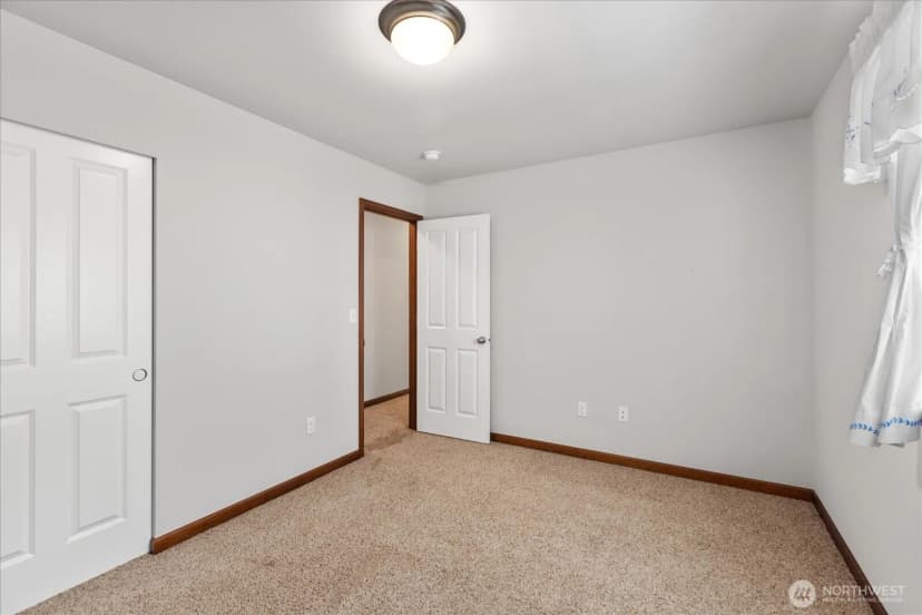 Property photo for 2323 Baird Avenue, Snohomish photo 15
