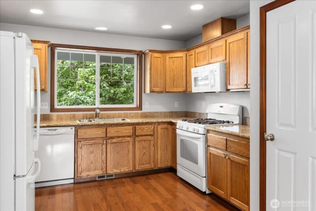 Property photo for 2323 Baird Avenue, Snohomish photo 5
