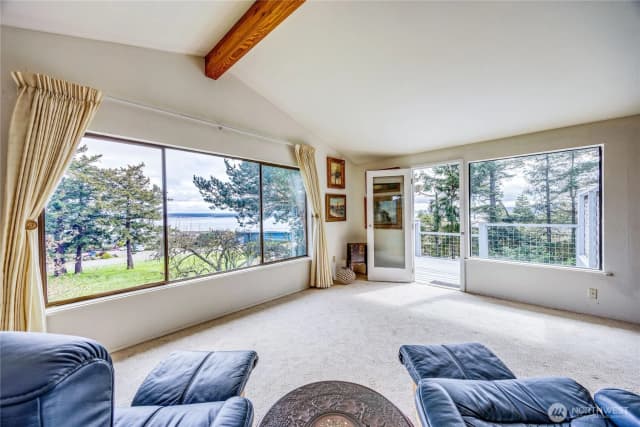 Property photo for 149 Sheridan Street, Port Townsend photo 2