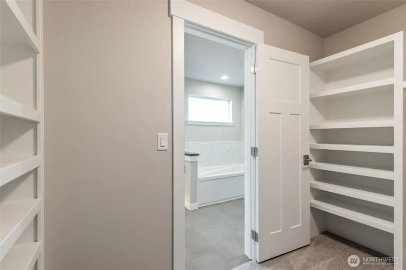 Property photo for 400 E Heatherstone Court, Ellensburg photo 20