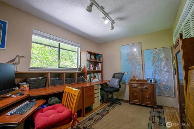Property photo for 8302 41st Street W, University Place photo 19