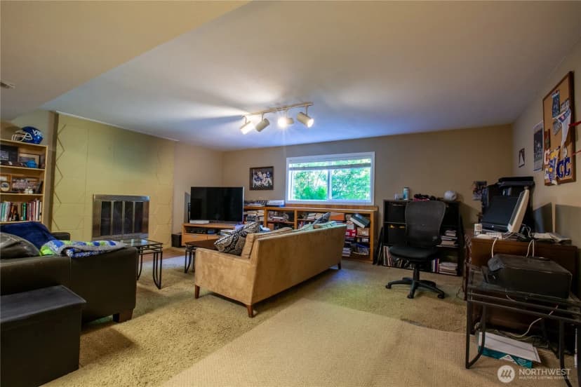 Property photo for 8302 41st Street W, University Place photo 22