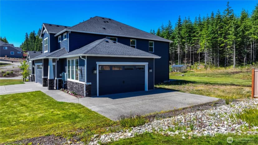 Property photo for 5499 Skyfall Place Nw, Bremerton photo 2