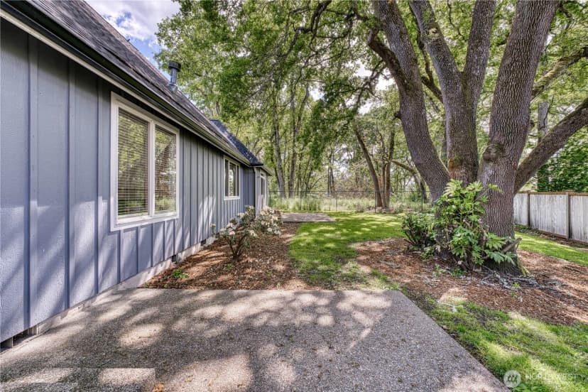 Property photo for 5011 81st Street Sw, Lakewood photo 36