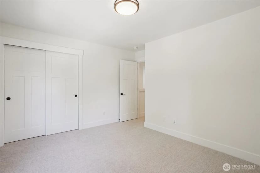 Property photo for 8008 222nd Street Sw, Edmonds photo 33