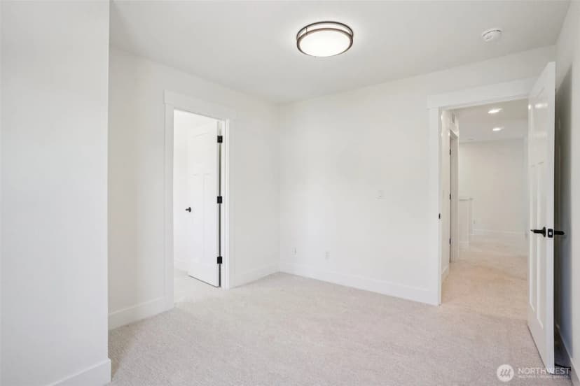 Property photo for 8008 222nd Street Sw, Edmonds photo 29