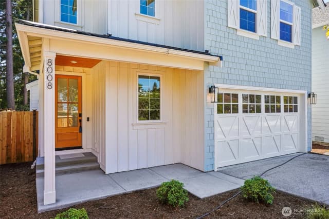 Property photo for 8008 222nd Street Sw, Edmonds photo 2
