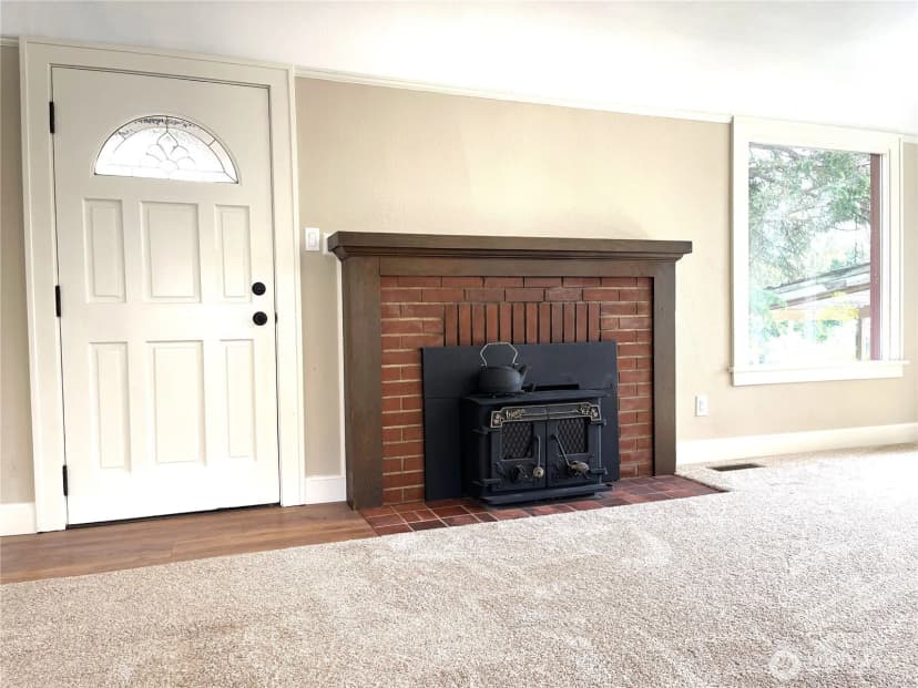 Property photo for 3114 13th Street, Bremerton photo 2