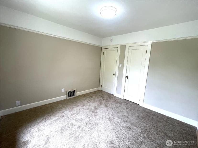 Property photo for 3114 13th Street, Bremerton photo 14