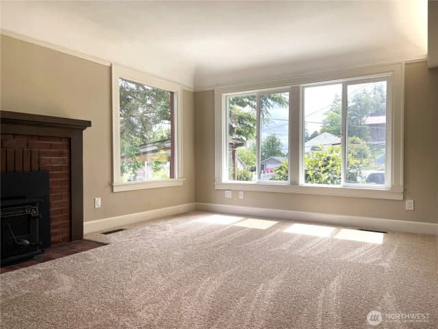 Property photo for 3114 13th Street, Bremerton photo 3