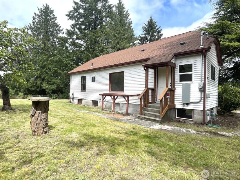 Property photo for 3114 13th Street, Bremerton photo 32