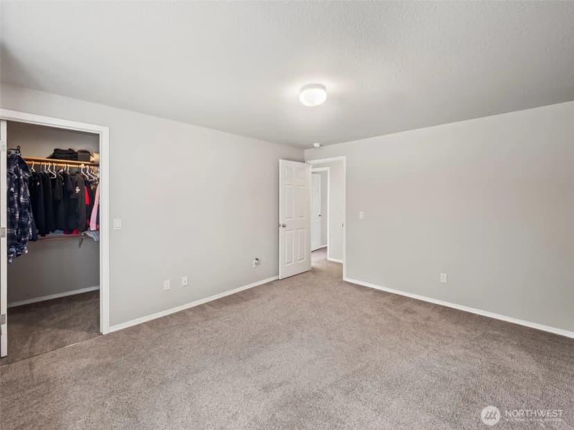 Property photo for 4799 Pembrook Place Se, Port Orchard photo 30