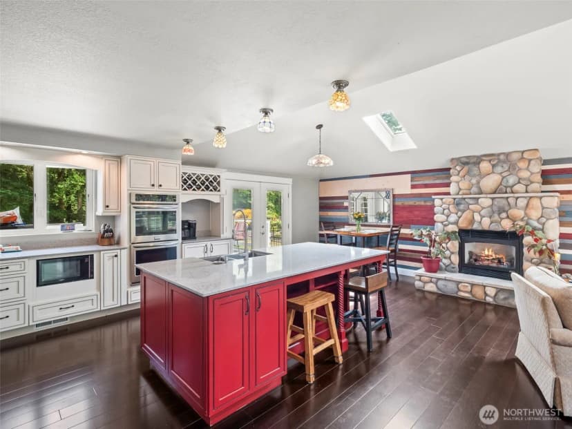 Property photo for 4799 Pembrook Place Se, Port Orchard photo 10