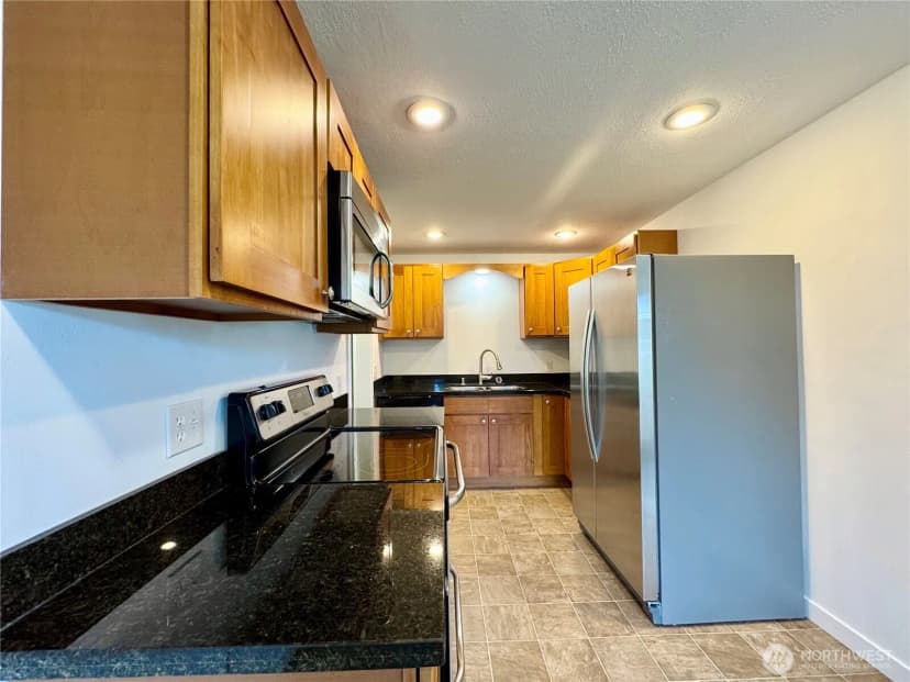 Property photo for 8312 121st Street Sw, Lakewood photo 8