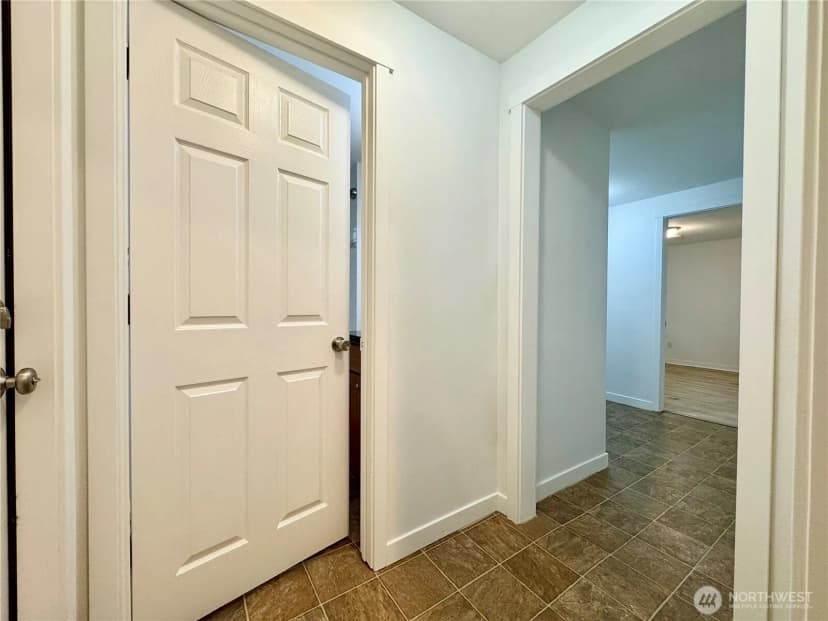 Property photo for 8312 121st Street Sw, Lakewood photo 17