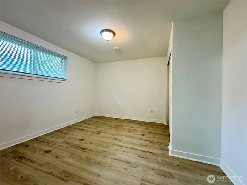 Property photo for 8312 121st Street Sw, Lakewood photo 22
