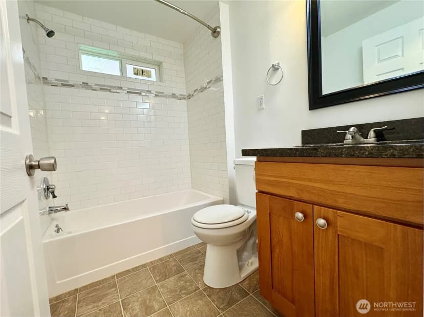 Property photo for 8312 121st Street Sw, Lakewood photo 11