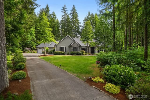 Property photo for 8900 82nd Lane Se, Olympia