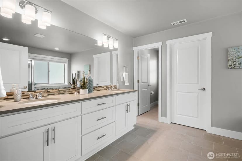 Property photo for 13127 184th Avenue E, Bonney Lake photo 25