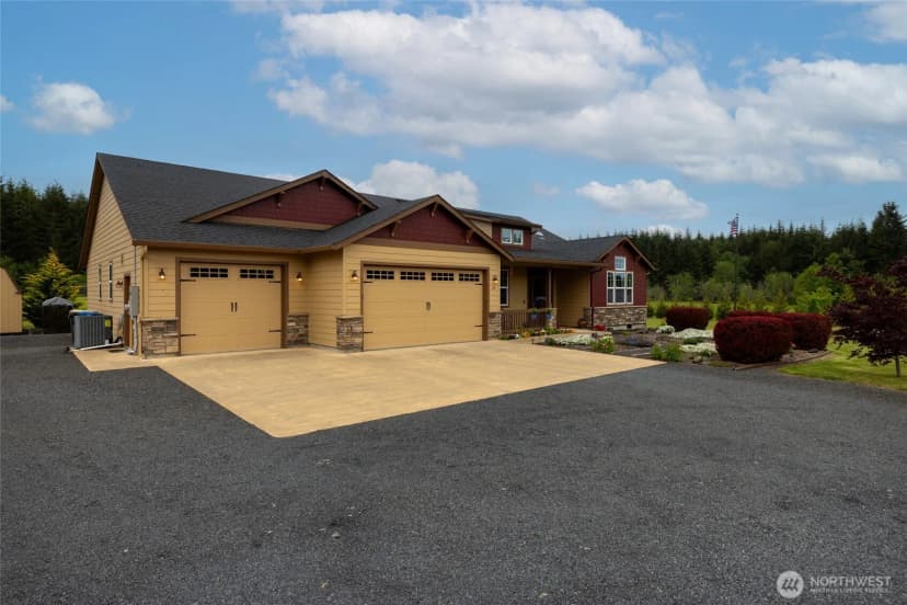 Property photo for 318 Pleasant Hill Road, Chehalis photo 4