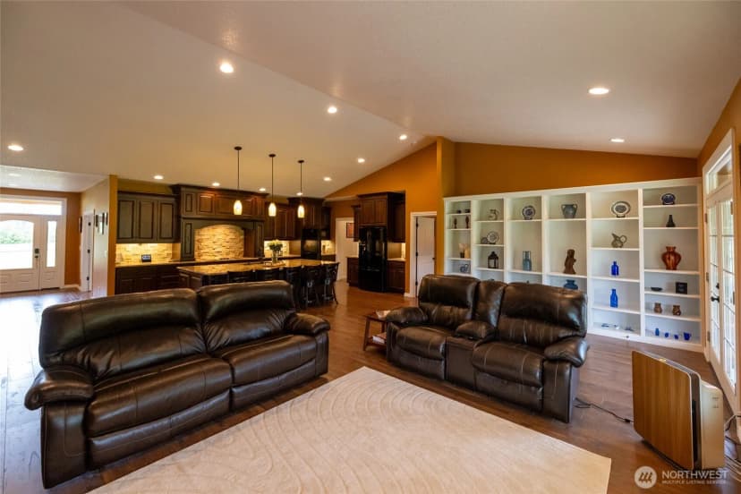 Property photo for 318 Pleasant Hill Road, Chehalis photo 7