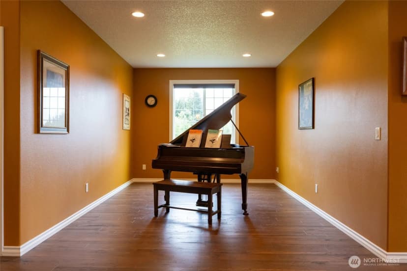 Property photo for 318 Pleasant Hill Road, Chehalis photo 9